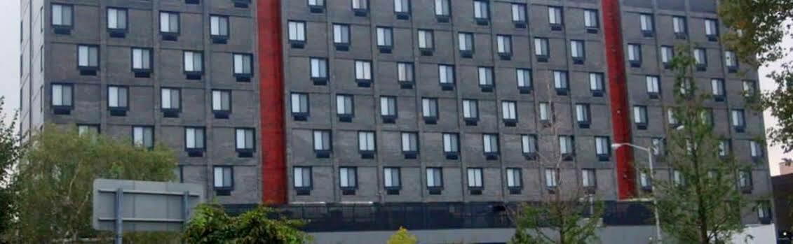 The Laguardia Hotel Нью-Йорк Экстерьер фото