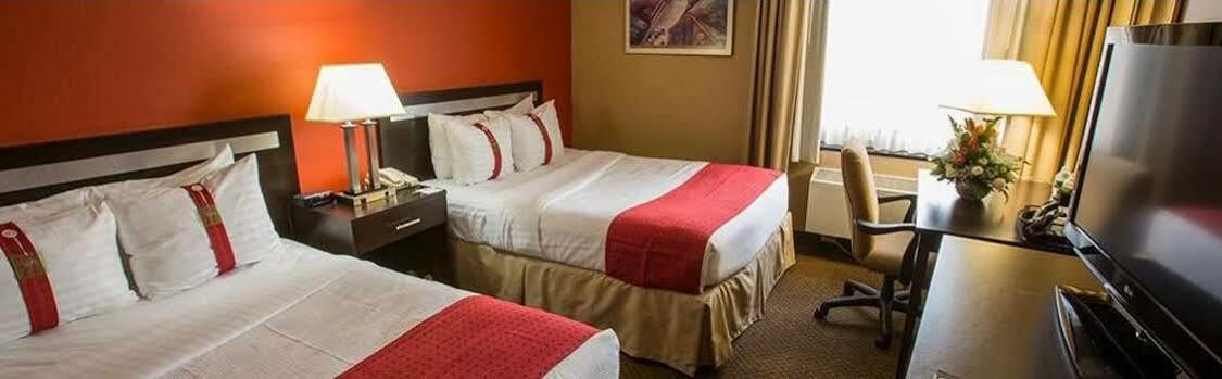 The Laguardia Hotel Нью-Йорк Экстерьер фото